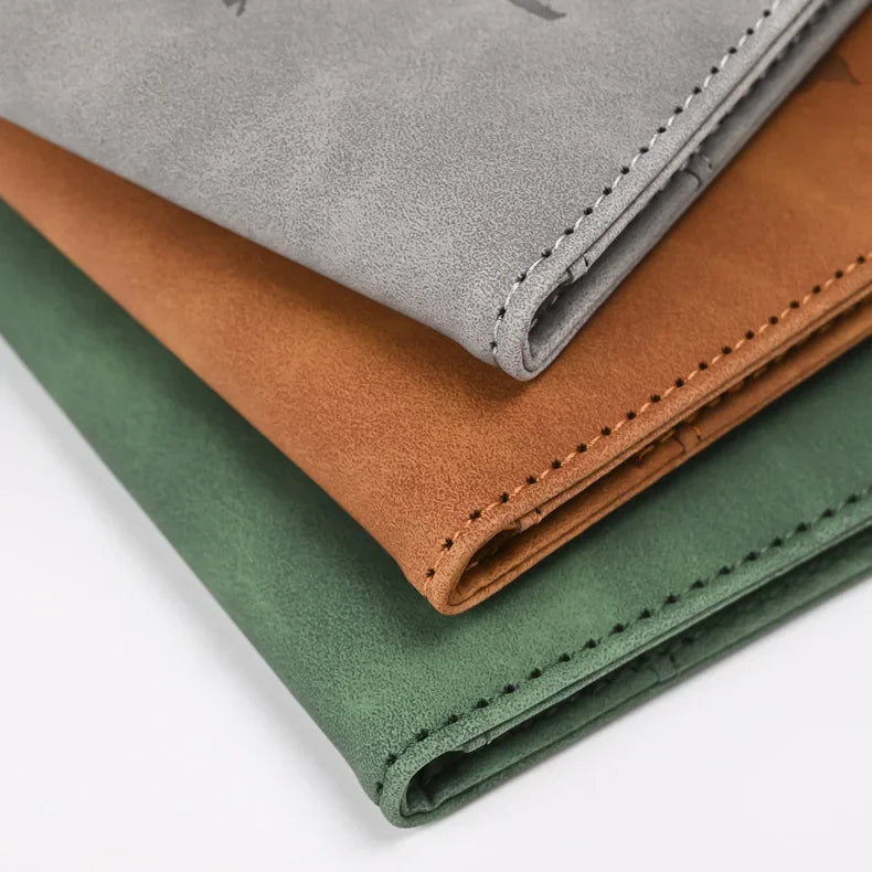 Boarding Mode: ON – Elegante RFID-Passhülle mit Kartenfächern