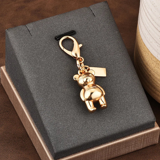 Mini Charm „Bear“ – Eleganter Schlüsselanhänger in Goldoptik