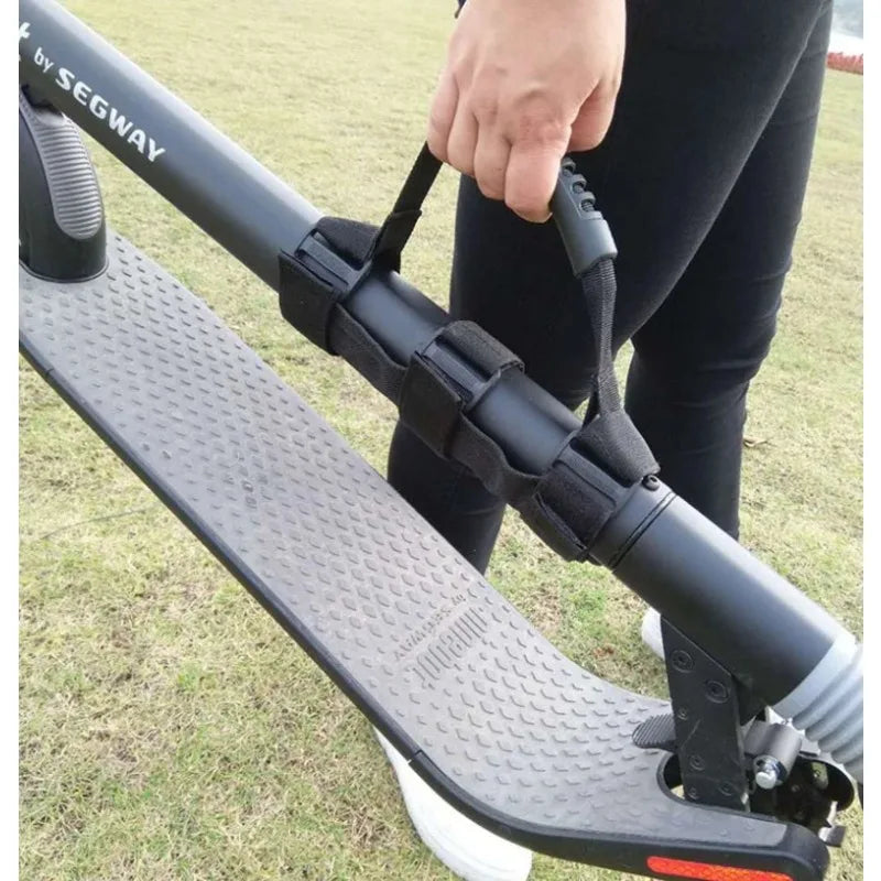 Urban Carry – Der Tragegriff für deinen Scooter